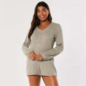 Gilly Hicks Waffle Knit Romper Pajamas Womens Size Small Sage Floral Soft Lounge